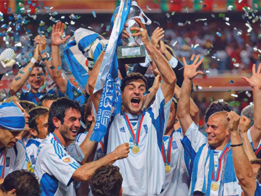 Grecia campione nel 2004 - Illustrazione Tacchetti di Provincia
