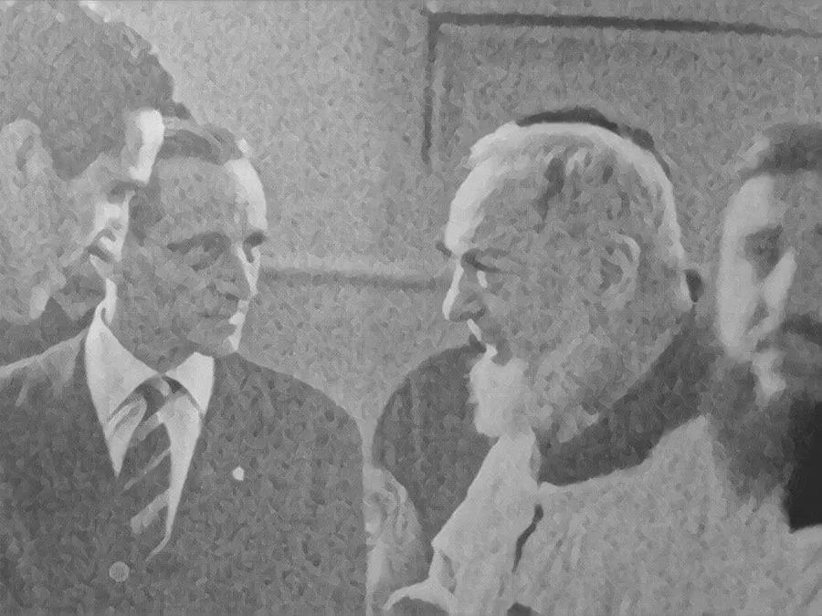 Il Foggia festeggia la vittoria contro l’Inter del 1965 allo Stadio Zaccheria davanti al pubblico rossonero