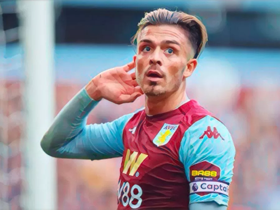 Jack Grealish con la maglia dell'Aston Villa nel 2020