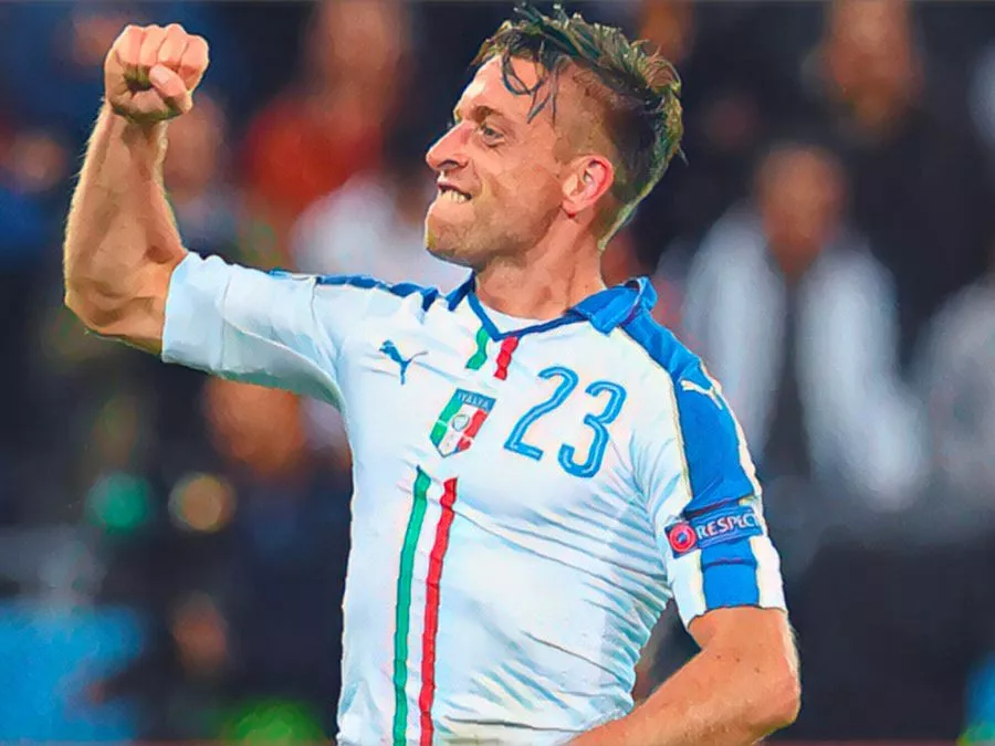 Emanuele Giaccherini esulta dopo il gol al Belgio a Euro 2016 con la maglia dell’Italia