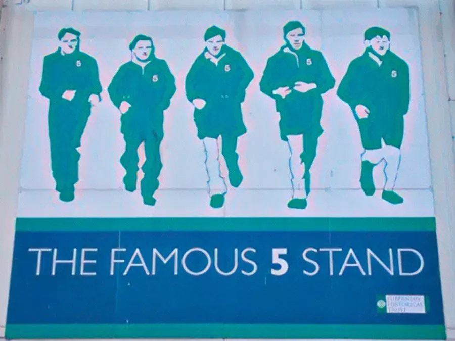 L'entrata della Famous 5 Stand allo Stadio Easter Road di Edimburgo