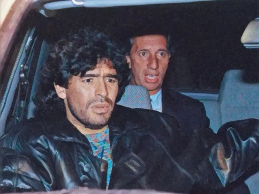Dopo un controllo antidoping al termine della partita Napoli-Bari del 17 marzo 1991, Diego Armando Maradona risulta positivo alla cocaina e viene arrestato