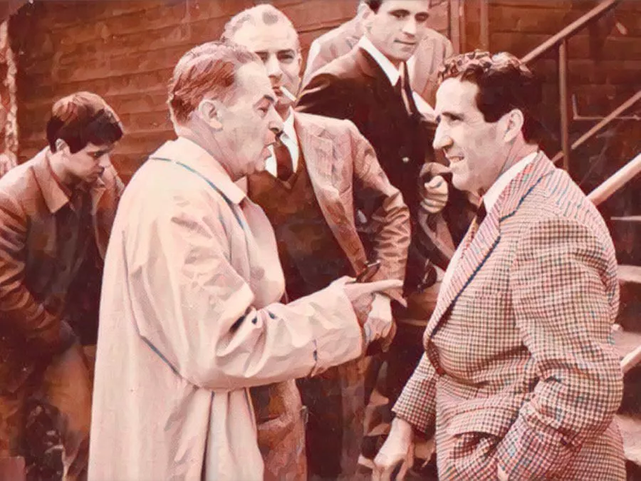 Mario Ceppi presidente del Lecco discute con Helenio Herrera prima della partita Lecco-Inter del 12 marzo 1961