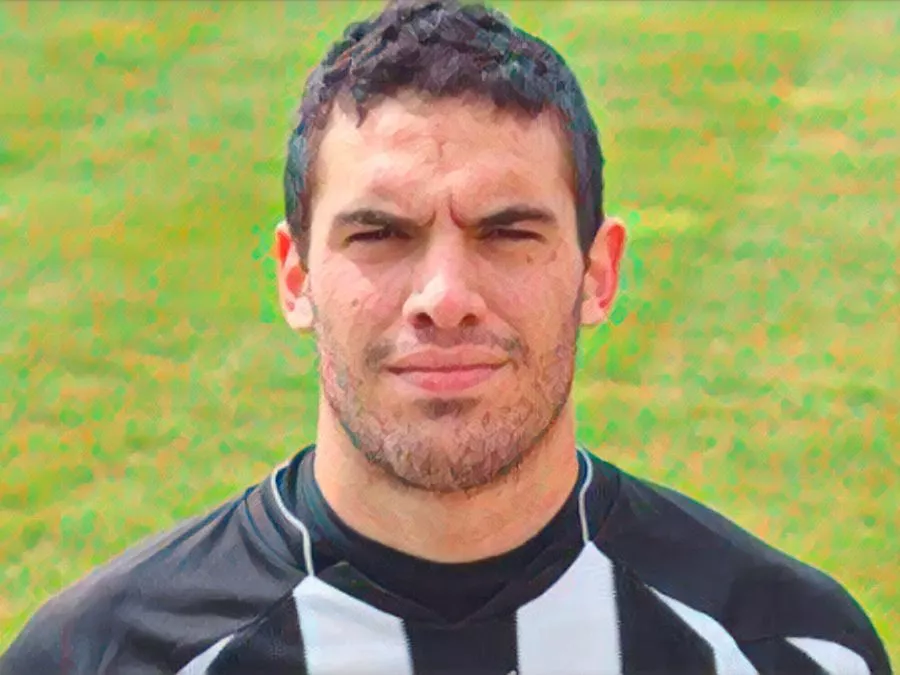 Fabio Zamblera con la maglia del Newcastle durante la sua esperienza in Inghilterra