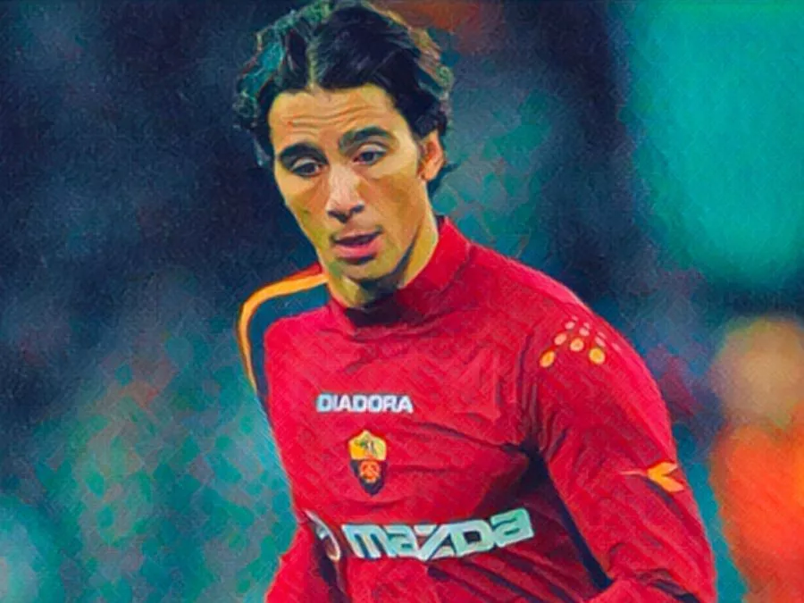 Giuseppe Scurto ai tempi della Roma e oggi allenatore del Torino Primavera