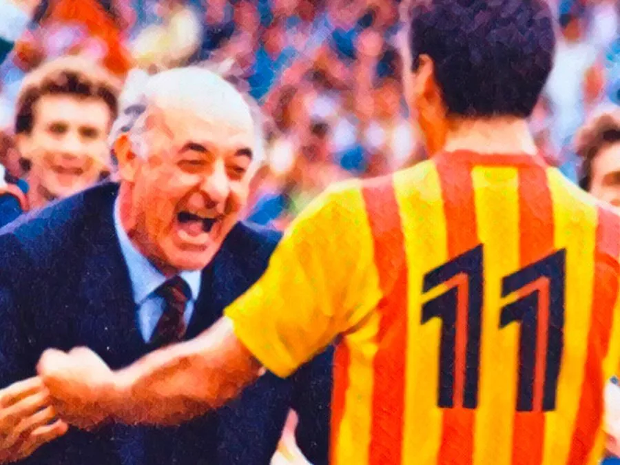 Esultanza di Carletto Mazzone del Lecce dopo il gol contro la Juventus al Via del Mare nel 1989