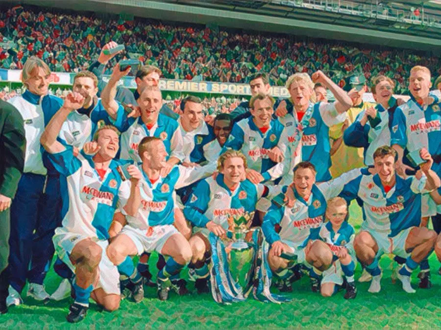Alan Shearer e i giocatori del Blackburn Rovers festeggiano la vittoria della Premier League 1995