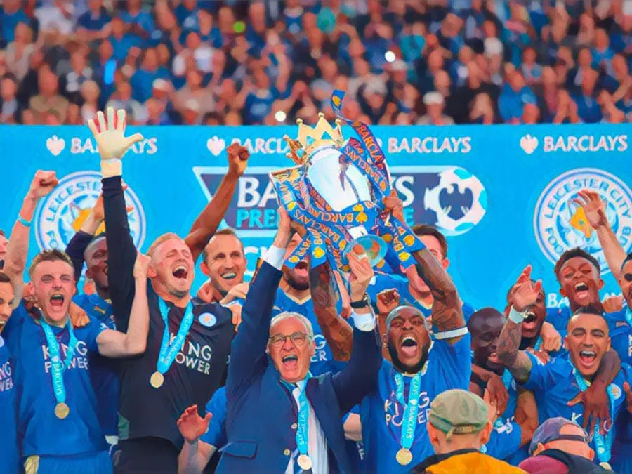 I giocatori del Leicester festeggiano la vittoria della Premier League 2016