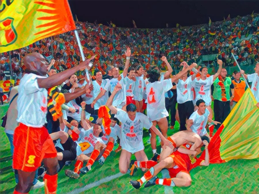 I giocatori del Messina festeggiano sul prato dello Stadio Celeste la matematica promozione in Serie A il 5 giugno 2004