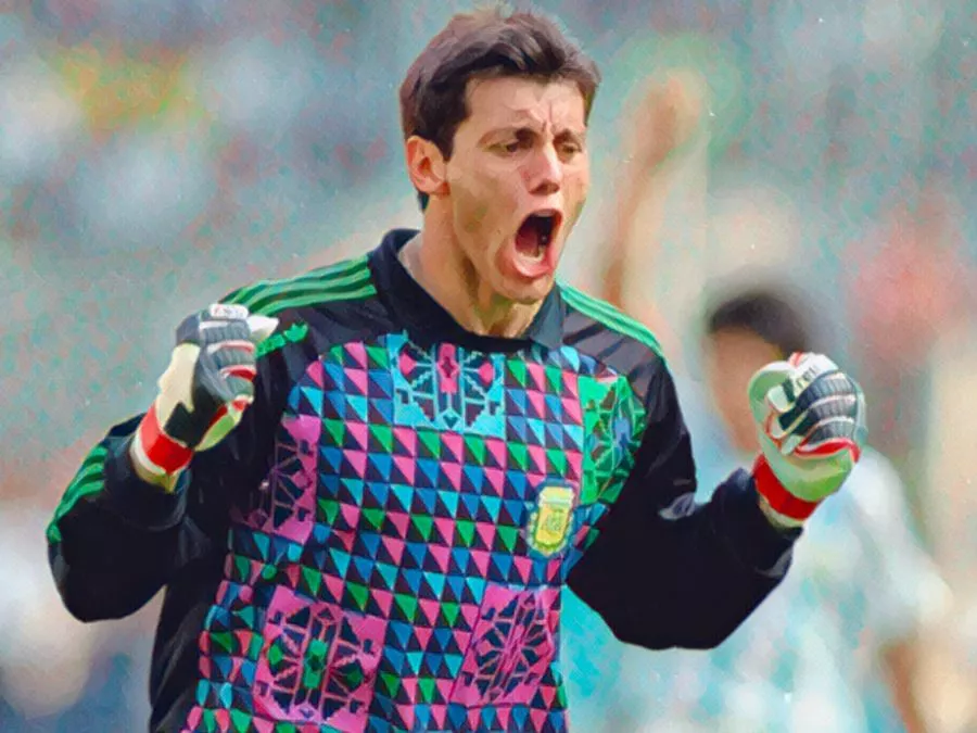 Sergio Goycochea esulta dopo un rigore parato ai Mondiali di Italia 1990