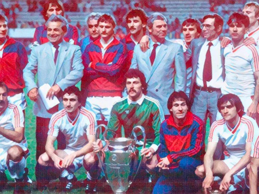 La Steaua Bucarest festeggia la Coppa dei Campioni 1986 contro il Barcellona