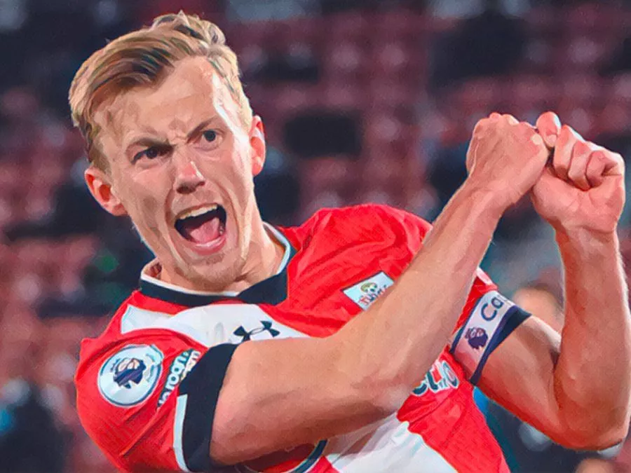 ames Ward-Prowse prende la rincorsa prima di battere un calcio di punizione con la maglia del Southampton